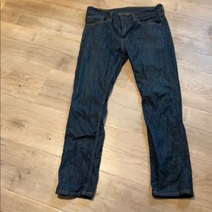 Levi’s dark blue jean 31x30.